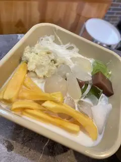 Hình ảnh Chè Thái Sầu