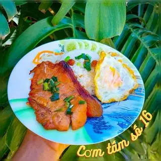 Hình ảnh Cơm sườn ốp la
