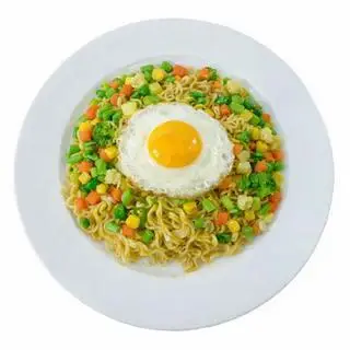 Hình ảnh Mỳ trộn trứng ốp