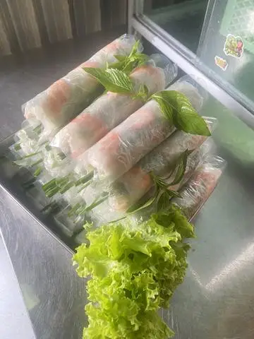 Hình ảnh combo 5 gỏi cuốn tôm