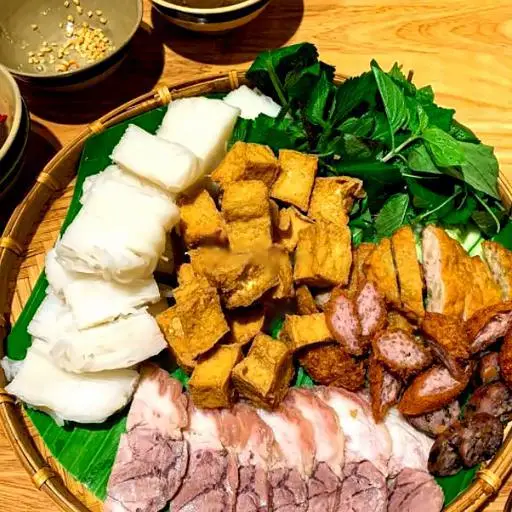 Hình ảnh Bún đậu mẹt đầy đủ