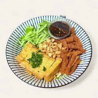Hình ảnh Bún nước tương sườn non chay