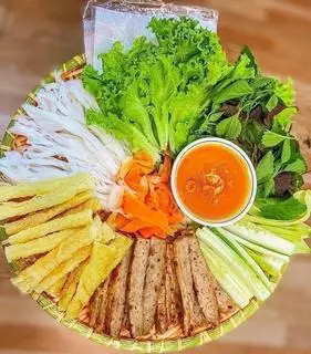 Hình ảnh Nem Nướng Nha Trang ( suất vừa )
