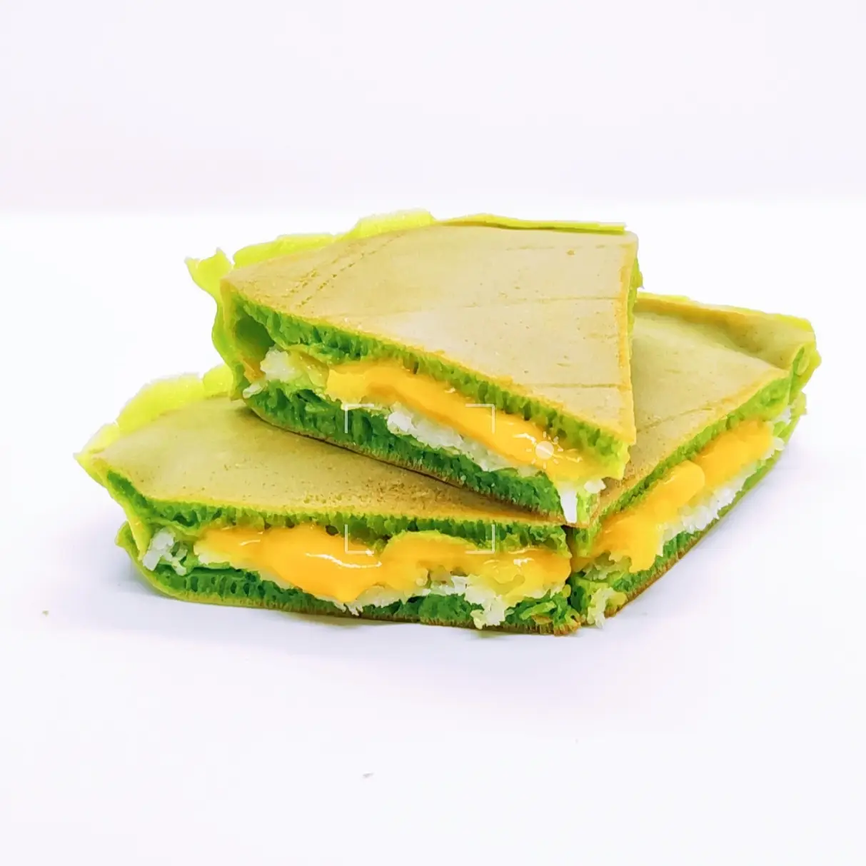 Hình ảnh 1/2 Bánh Nhân Dừa Bơ Sữa