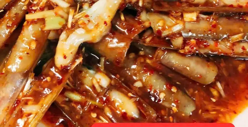 Hình ảnh Ốc móng tay xào me