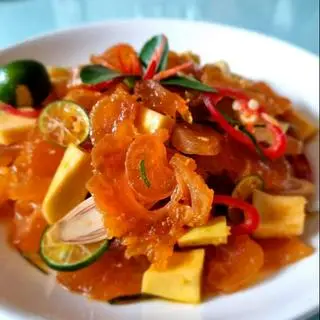 Hình ảnh Gân bò sốt Thái 