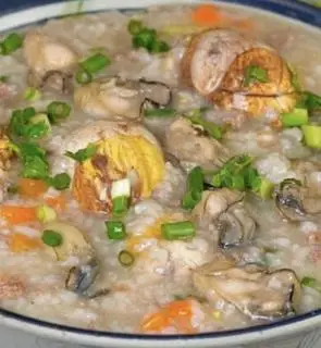 Hình ảnh cháo hàu + 2 trứng lộn