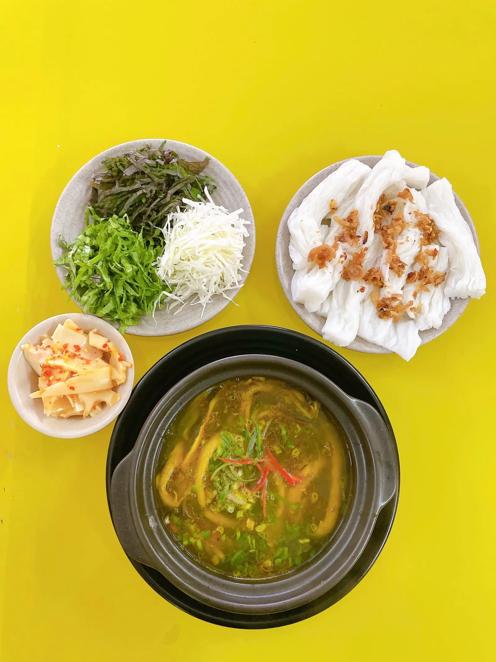 Hình ảnh Súp lươn bánh ướt