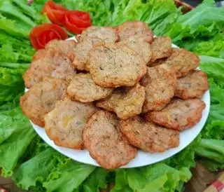 Hình ảnh Cơm Rang Chả Cá Rô Đồng kèm 1 ly coca
