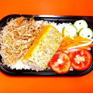 Hình ảnh (không sườn) Cơm tấm bì chả