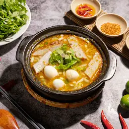 Hình ảnh BÁNH CANH CHẢ CÁ, TRỨNG CÚT