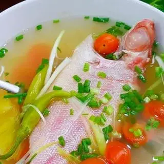Hình ảnh Lẩu cá bả trầu nấu ngót/măng chua
