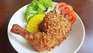Hình ảnh Cơm Gà Góc Tư Mắm Tỏi 