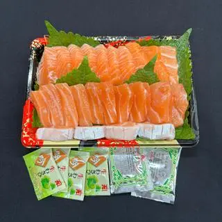 Hình ảnh Set sashimi 300g cá hồi tươi Nauy cho 2 người