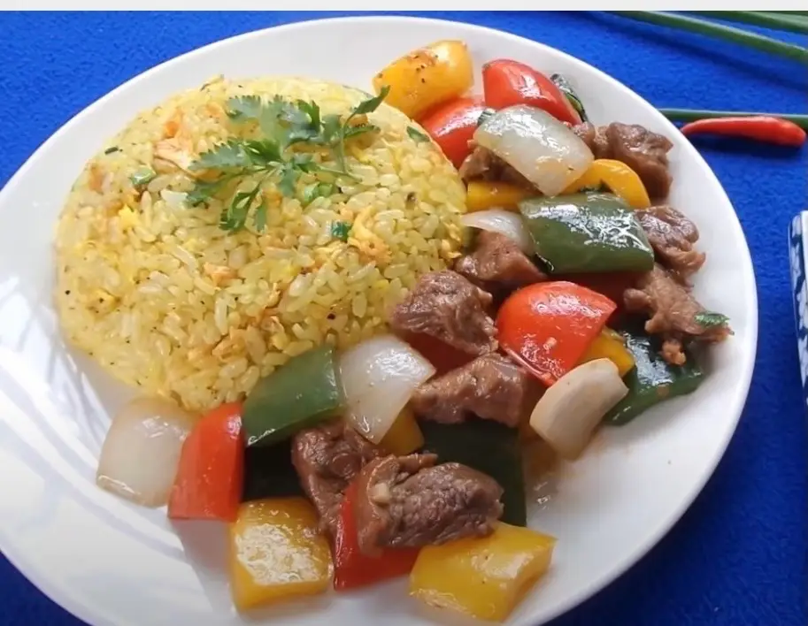 Hình ảnh Cơm bò lúc lắc