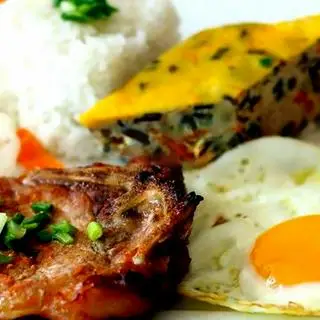 Hình ảnh Cơm sườn chả trứng