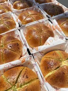 Hình ảnh Bánh Mì Bơ Tỏi