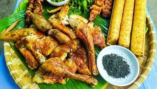 Hình ảnh Combo Gà Nướng Nguyên 1/2 Con  + Cơm Lam  ( Phần 2 Người )