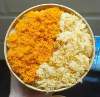 Hình ảnh Bông Lan Trứng Muối Mix 2  Vị Ruốc