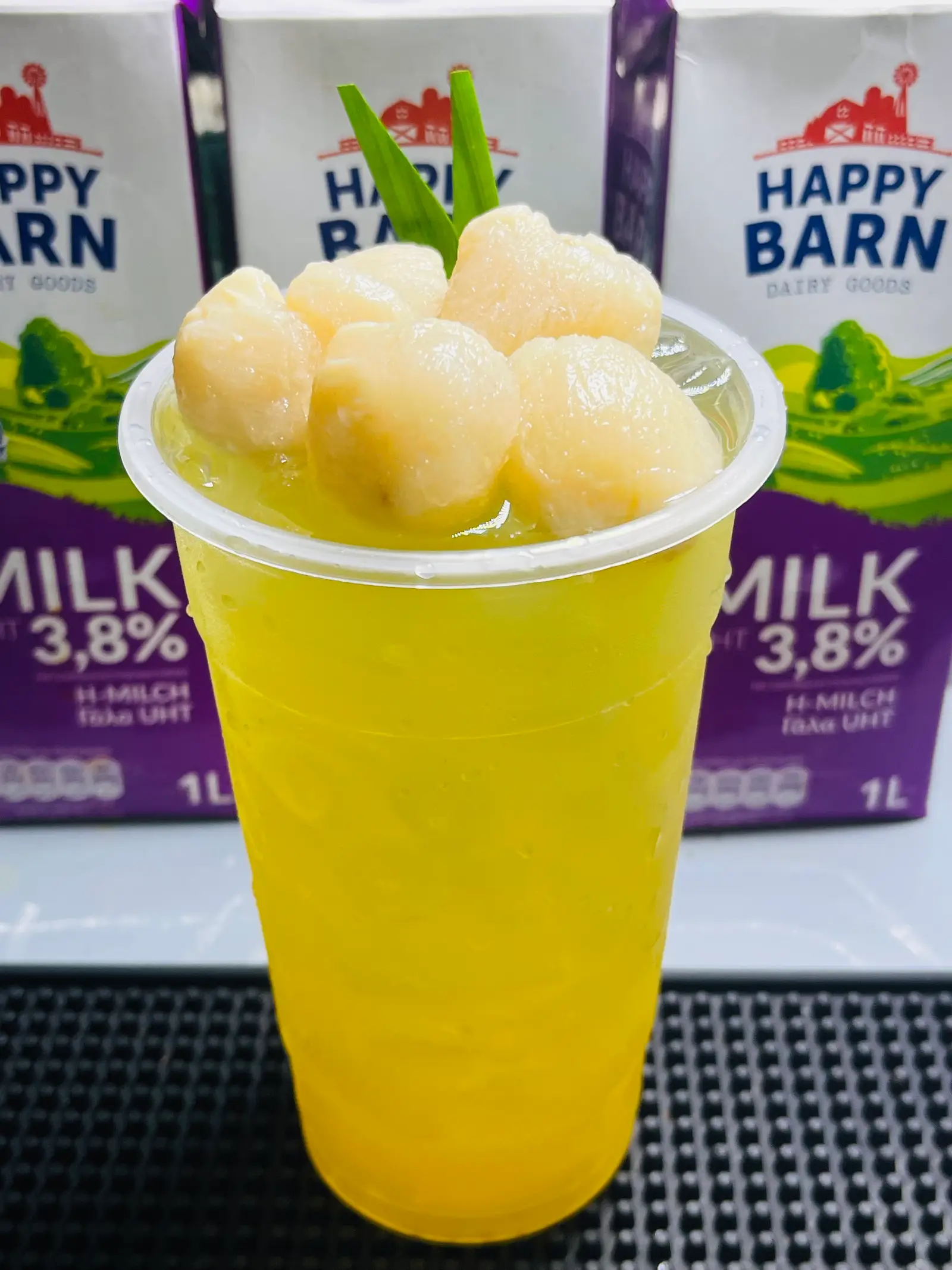 Hình ảnh TRÀ VẢI LÀI