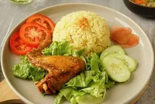 Hình ảnh Cơm Cánh Gà Chiên Nước Mắm(Gà Nóng)