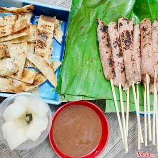 Hình ảnh ComBo 4 Chị Đẹp Nhất Trần( 20 Nem Nướng + 10 Nem Rán + 01 Xuất Củ Đậu)