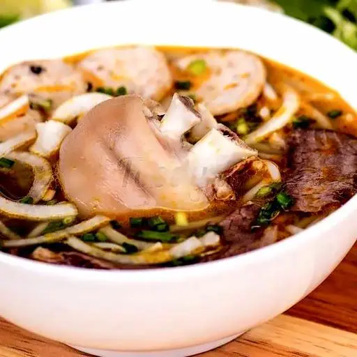 Hình ảnh Bún bò giò