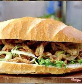 Hình ảnh Bánh mì chả cá nóng - best seller