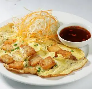 Hình ảnh Bột Chiên Trứng+Xúc Xích
