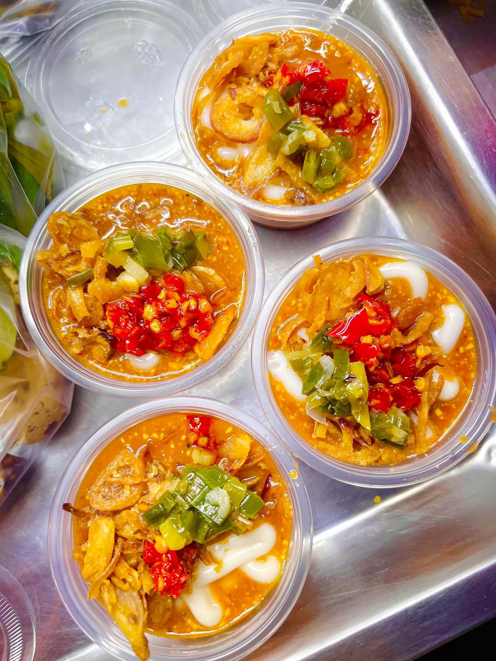 Hình ảnh Bánh tráng chấm sốt (muối tắc béo)