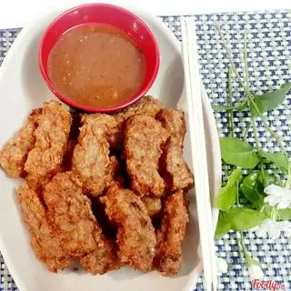 Hình ảnh Mây Tầng Nào Gặp Gió Tầng Đó( 20 Nem Chua Rán + 10 Nem Nướng+ 01 Xuất Củ Đậu)
