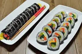 Hình ảnh Cơm cuộn Hàn Quốc
