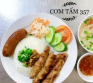 Hình ảnh Cơm ba rọi, lạp xưởng