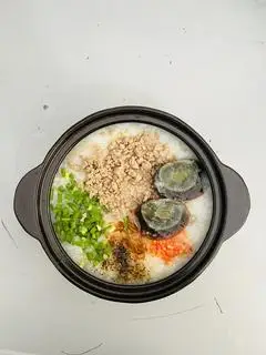 Hình ảnh Cháo thịt bằm trứng bắc thảo