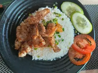 Hình ảnh Cơm Ba Rọi Chiên Sả 