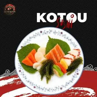 Hình ảnh Sashimi Cá Hồi Na Uy cá trích ép trứng cá ngừ sò điệp bạch tuột mỗi loại 3 miếng