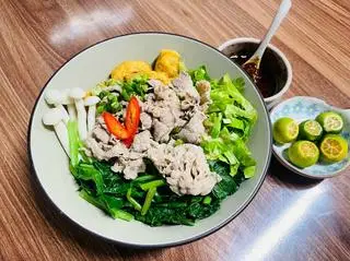 Hình ảnh Bún Thái bò Mỹ