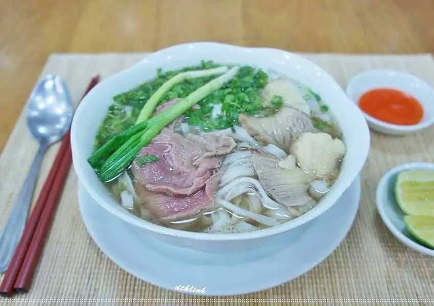Hình ảnh Phở tái gầu