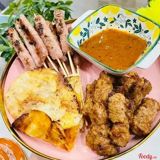 Hình ảnh Ý Nghĩa Một Đời Người( 10 Nem Nướng + 2 Cá Bò + 01 Mực Nướng Size M)