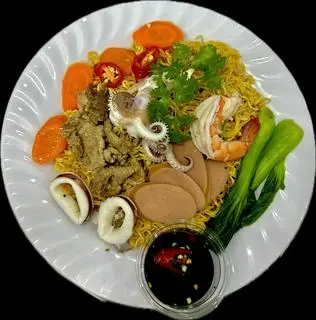 Hình ảnh Mì trộn thập cẩm