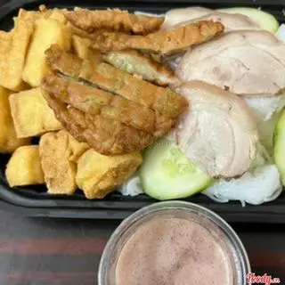 Hình ảnh Bún đậu chả cốm thịt chân giò
