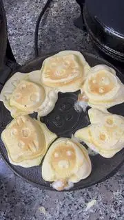 Hình ảnh bánh thú nhân chocolate 