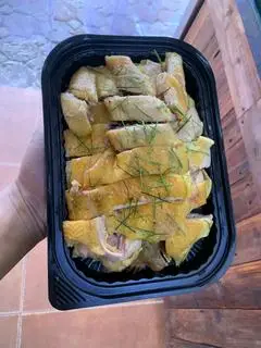 Hình ảnh Gà chặt 1/2 con