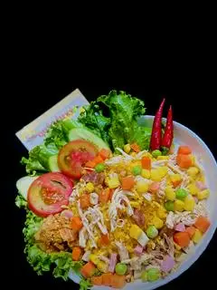 Hình ảnh Cơm Dương Châu Full Topping Gà Xé 