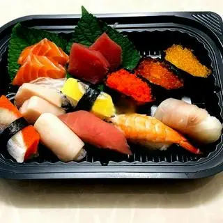 Hình ảnh Combo Sashimi & Sushi 1& Tặng 1 Pepsi