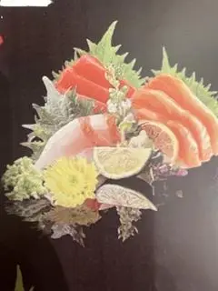 Hình ảnh Sashimi 3 loại - cá hồi - cá ngừ - cá trắng