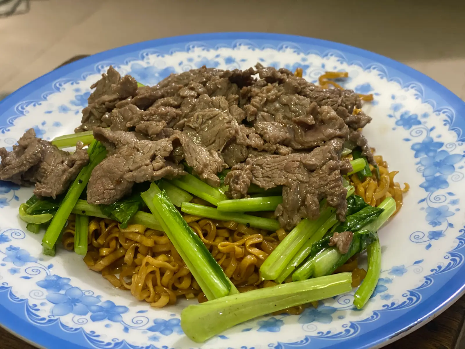 Hình ảnh Mì gói Xào bò