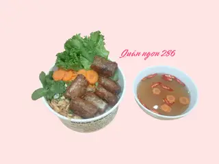 Hình ảnh Bún trộn nem thịt