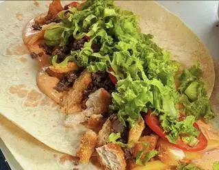 Hình ảnh Tacos Gà Chiên Giòn