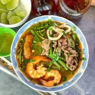 Hình ảnh bún thái bò tôm